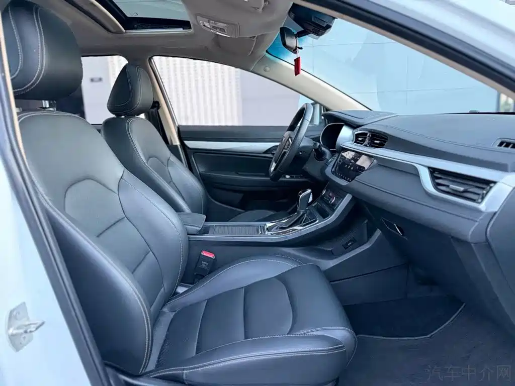Geely Emgrand — миниатюра 5