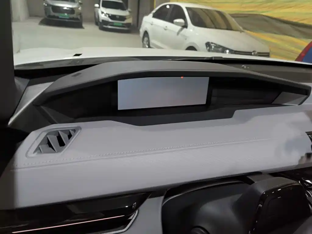 Changan UNI-V — миниатюра 15