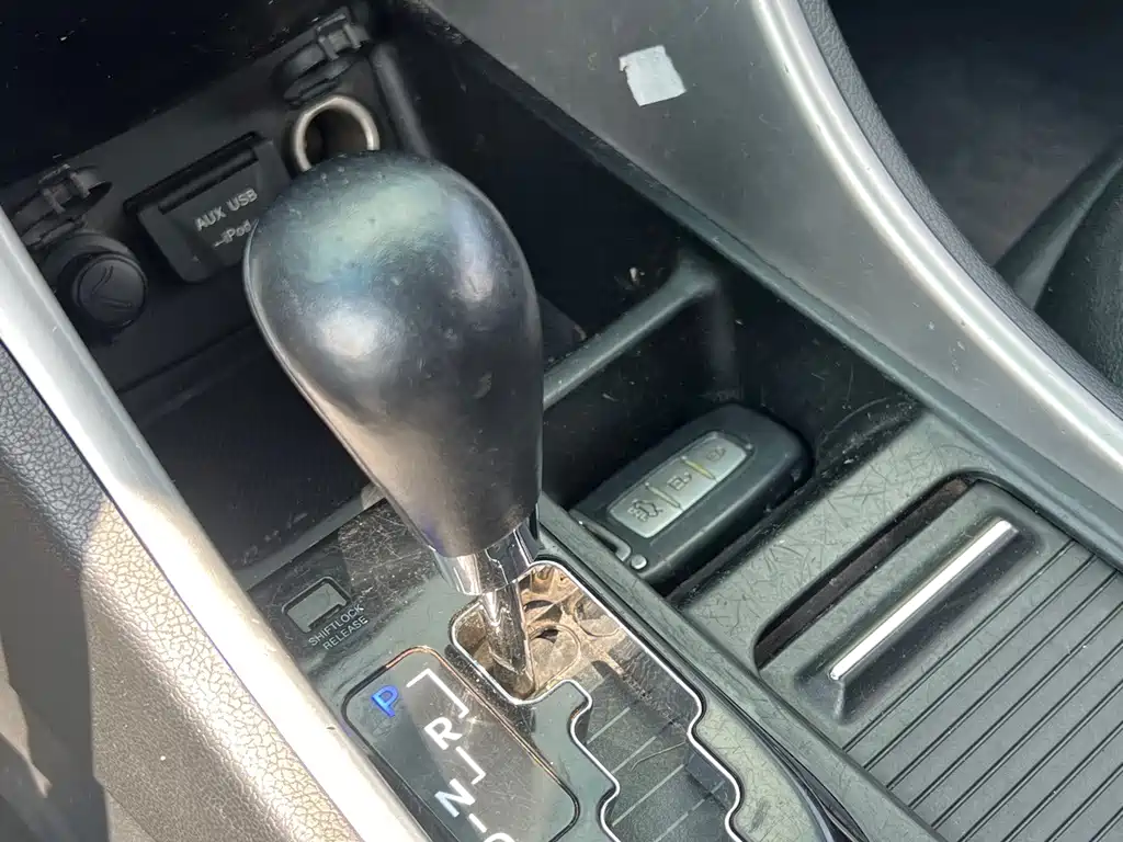 Hyundai Sonata — миниатюра 9