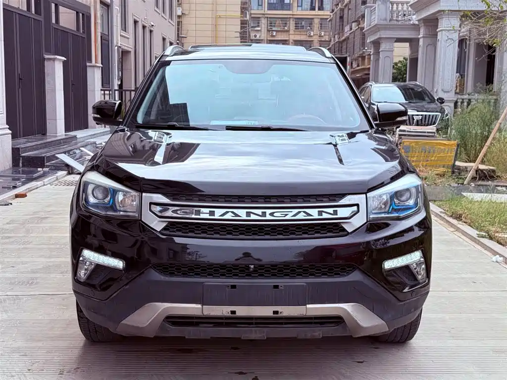 CHANGAN CS75