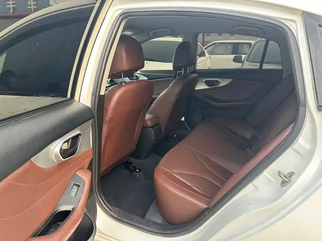 SOUEAST SOUTHEAST A5 WING DANCE