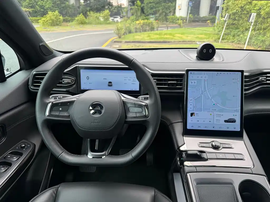 NIO ES6 — миниатюра 18