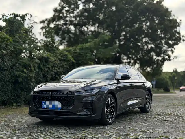 Lincoln Z