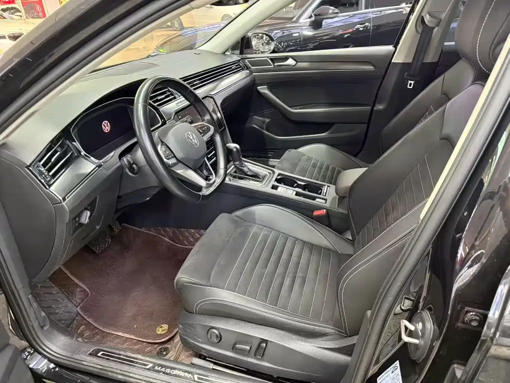 Volkswagen Magotan — миниатюра 2