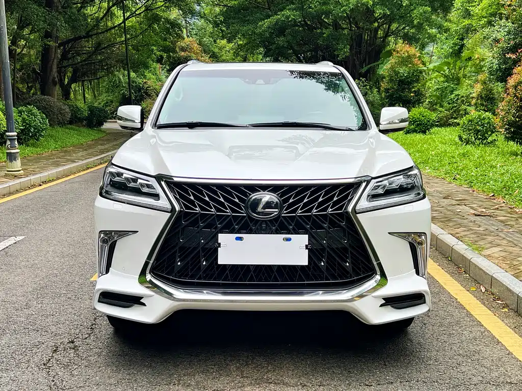 Lexus LX — миниатюра 2