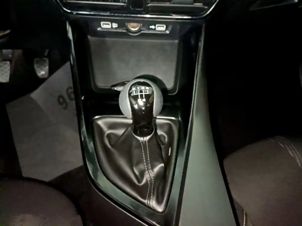 Roewe i5 — миниатюра 14