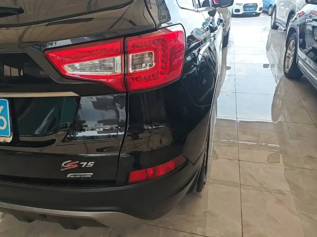 Changan CS75 — миниатюра 8