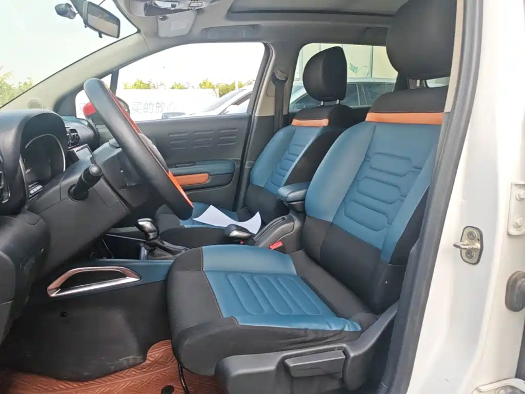 Citroen C4 Aircross — миниатюра 15