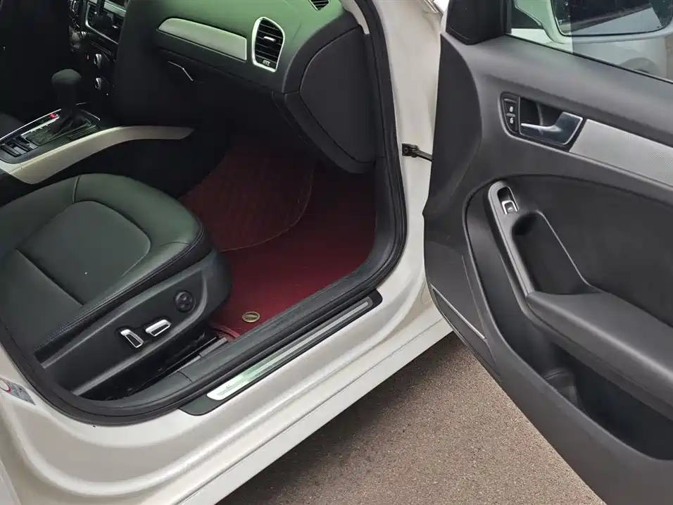 Audi A4L 2013 35 TFSI AT Comfort
