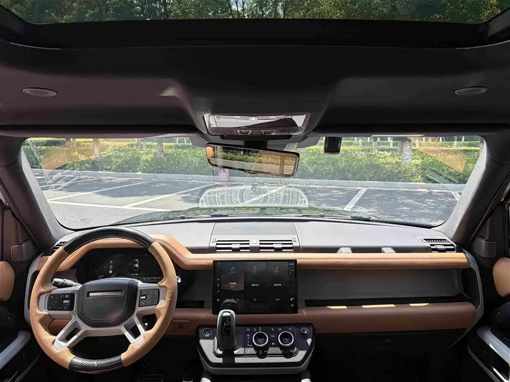 Land Rover Defender — миниатюра 14
