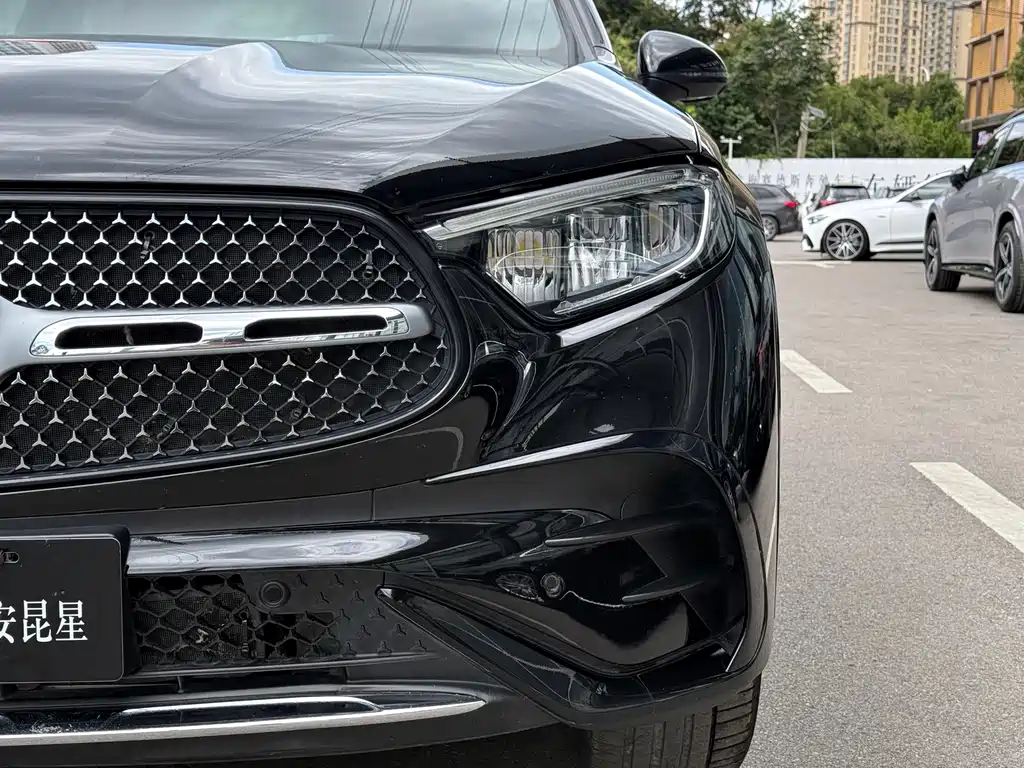 Mercedes-Benz GLC — миниатюра 10