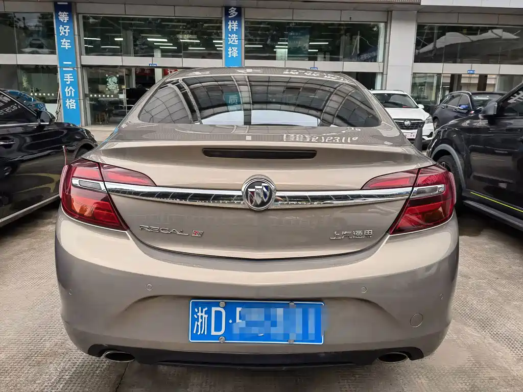Buick Regal — миниатюра 5