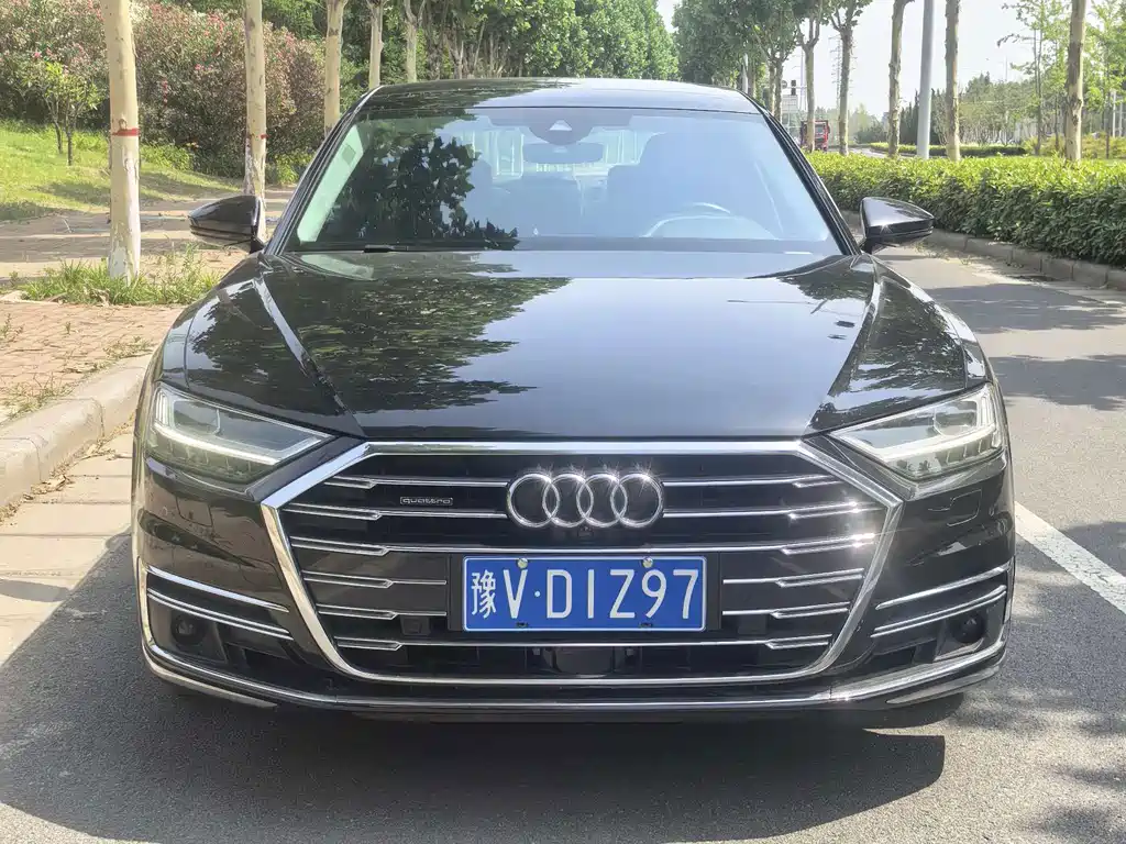 Audi A8 — миниатюра 2