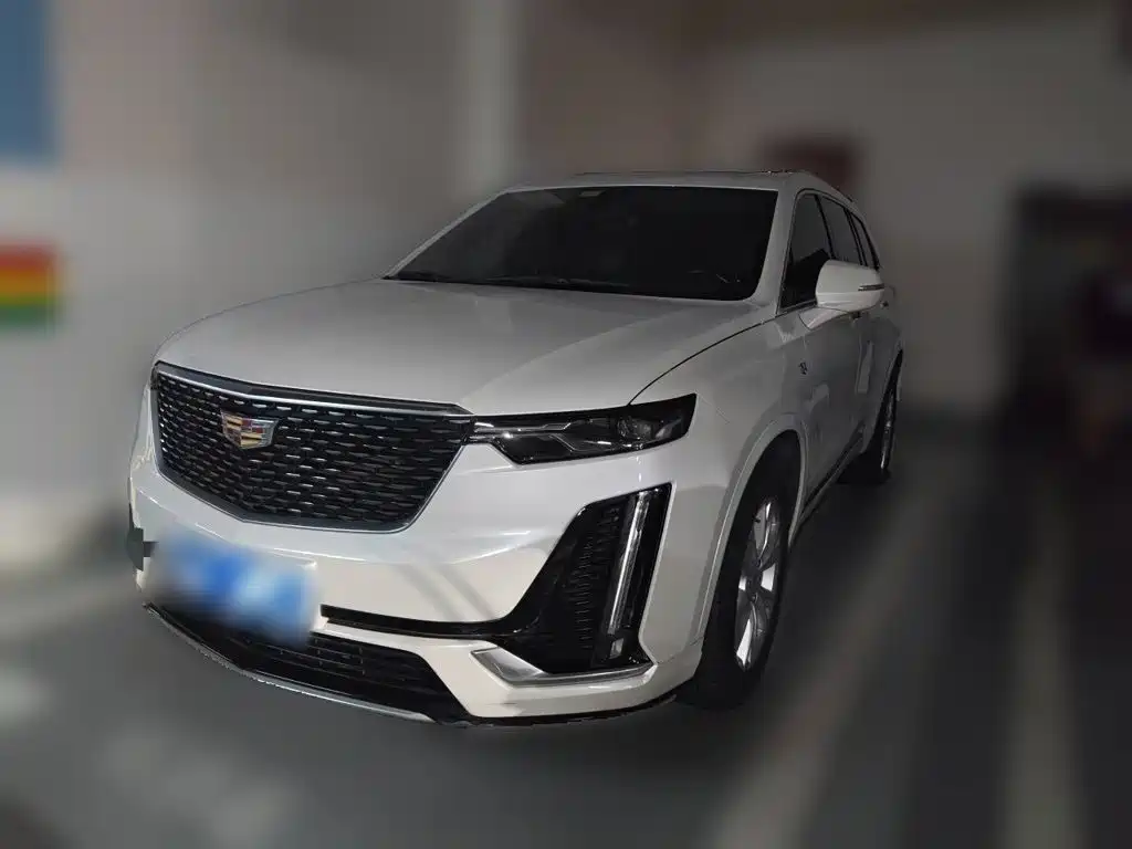 Cadillac XT6