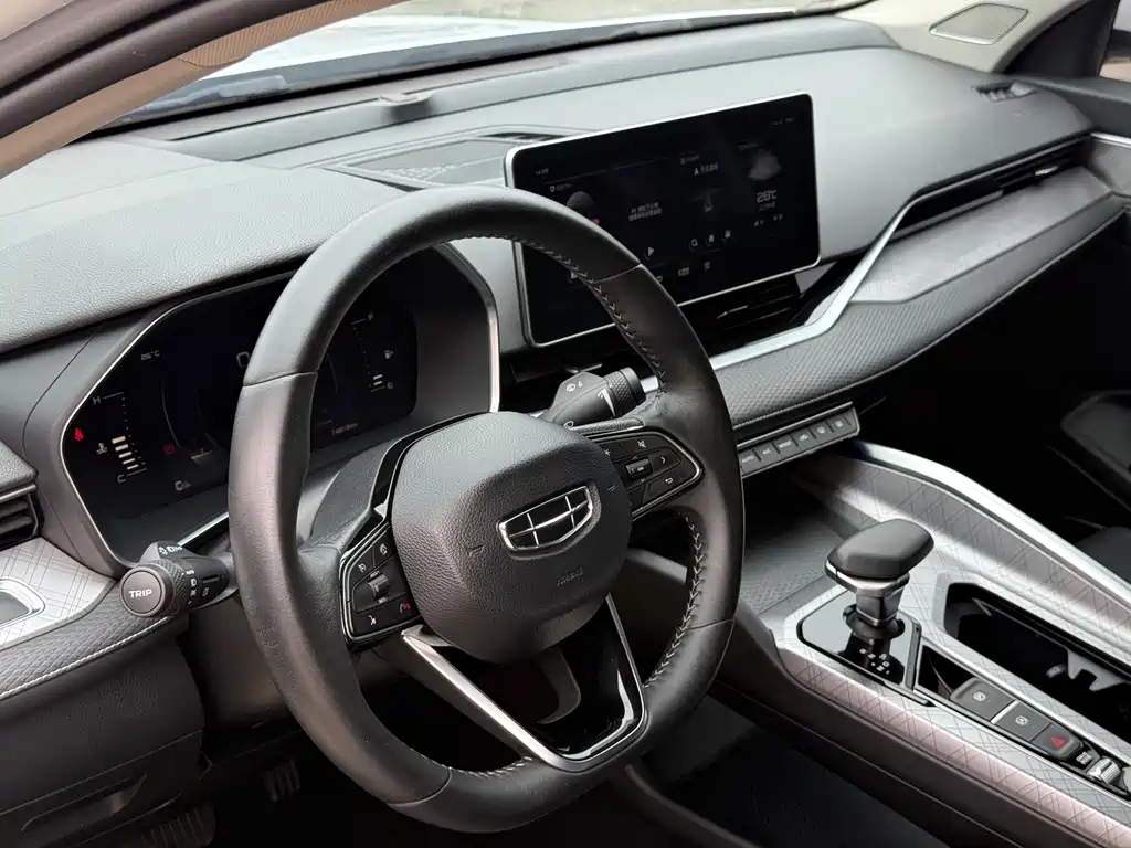 Geely Xingrui — миниатюра 8