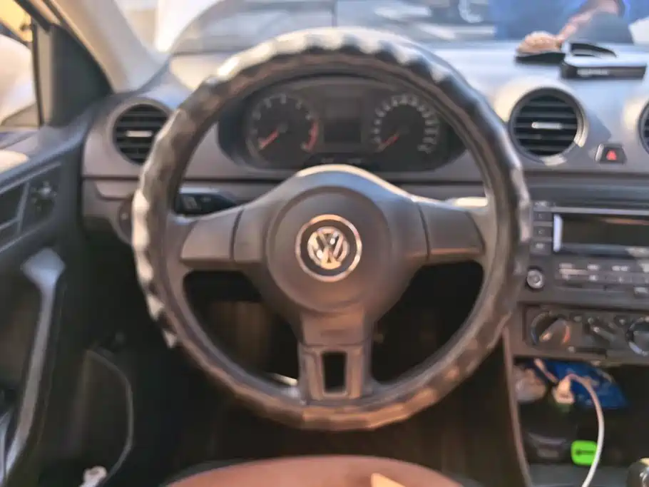 Volkswagen Jetta — миниатюра 15