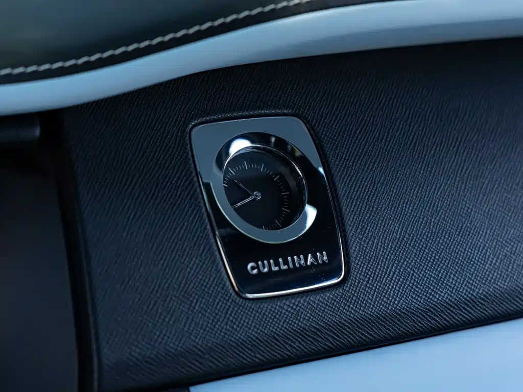 Rolls-Royce Cullinan — миниатюра 17