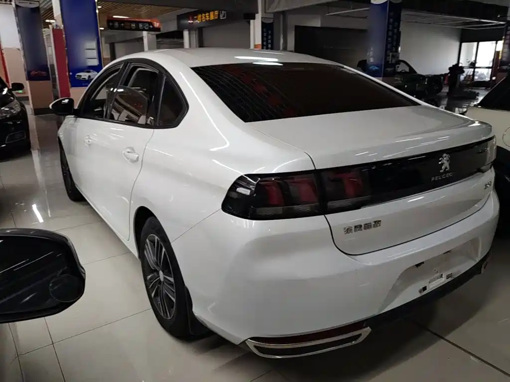 Peugeot 308 — миниатюра 5