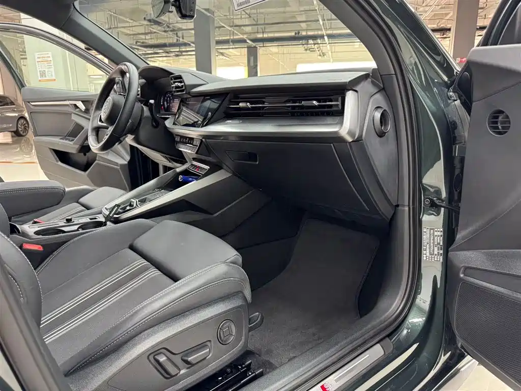 Audi A3 2023 A3L Limousine 35 TFSI Fashion Sport