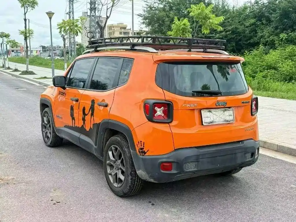 Jeep Renegade — миниатюра 3