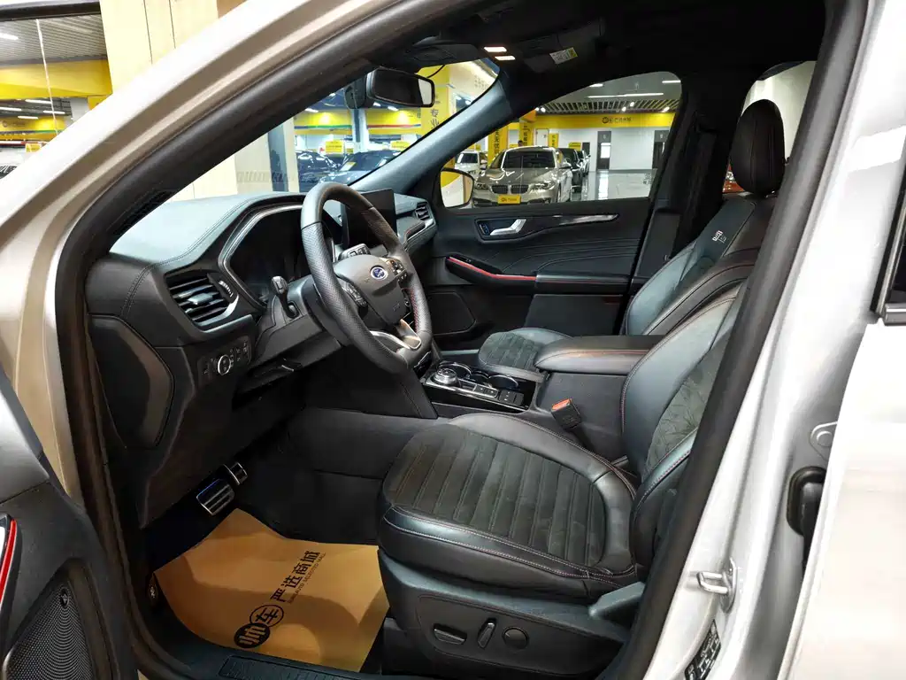 Ford Escape — миниатюра 9