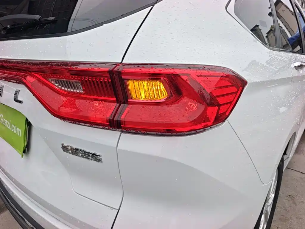 Haval M6 — миниатюра 8