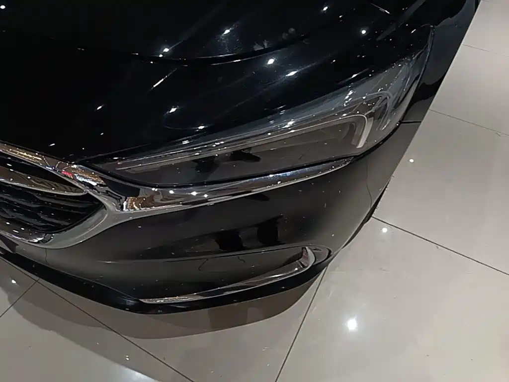 Buick LaCrosse — миниатюра 24