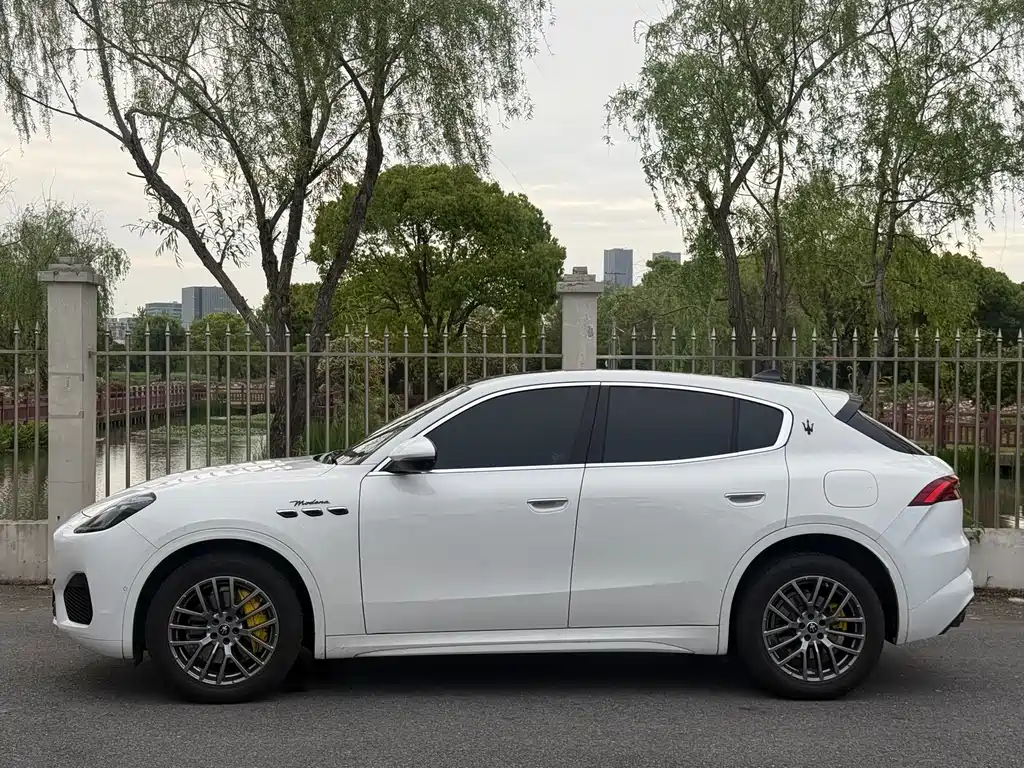 Maserati Grecale 2023 2.0T GT