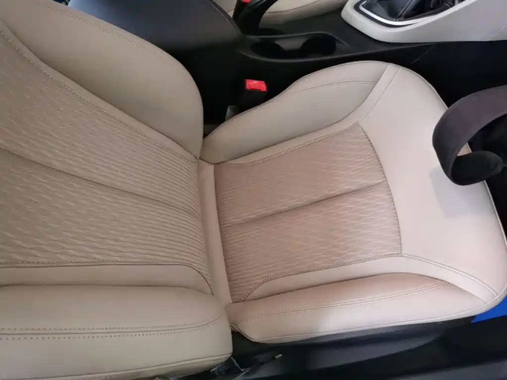 Buick Excelle — миниатюра 25