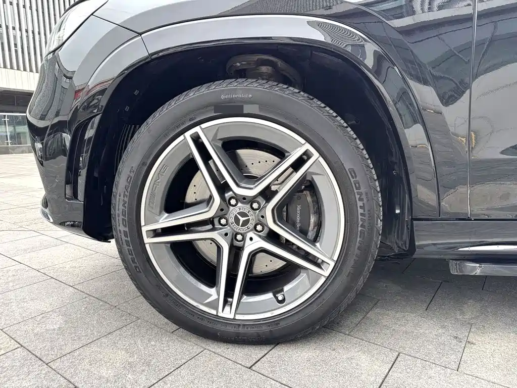 Mercedes-Benz GLS — миниатюра 4