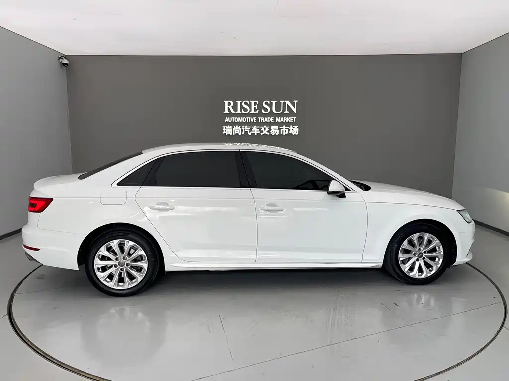 Audi A4L — миниатюра 8