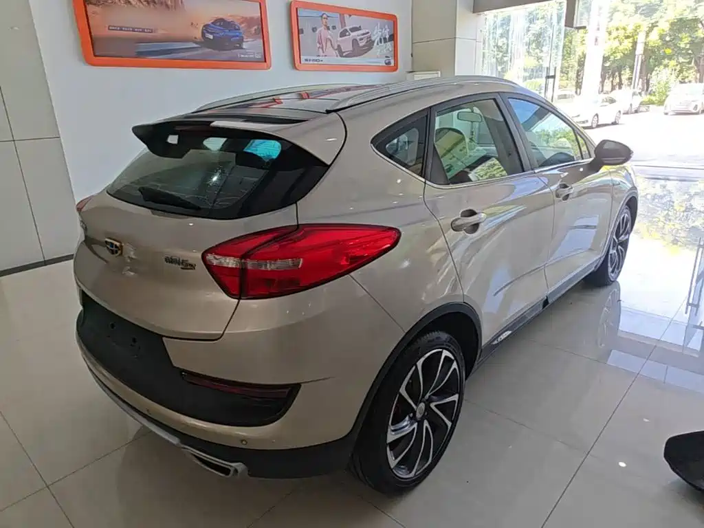 Geely Emgrand GS — миниатюра 7