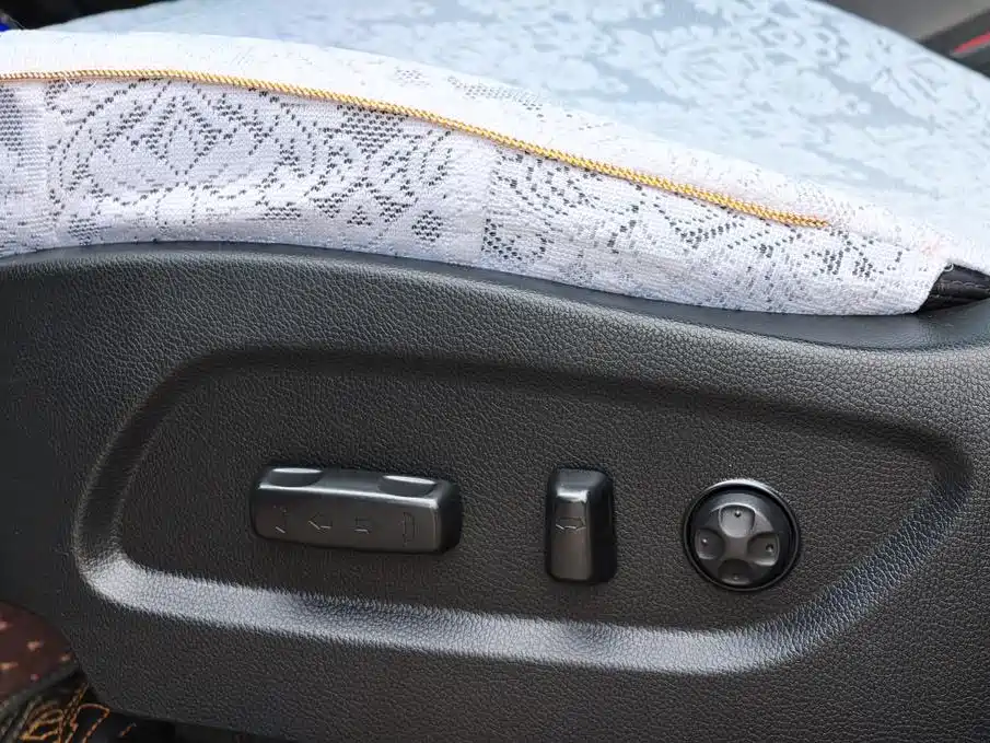 Hyundai Santa Fe — миниатюра 15