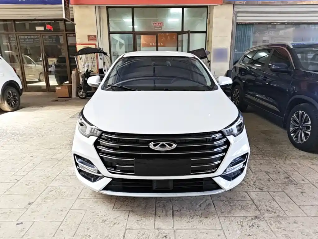 Chery Arrizo 5 PLUS — миниатюра 3