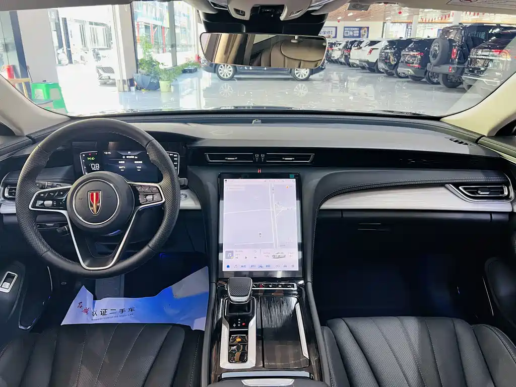 Hongqi Hongqi H5 — миниатюра 12