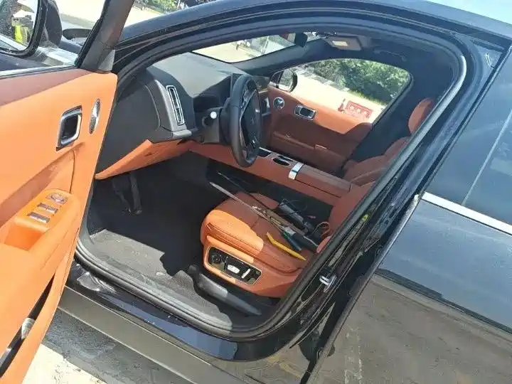 Li Auto Li L7 — миниатюра 3