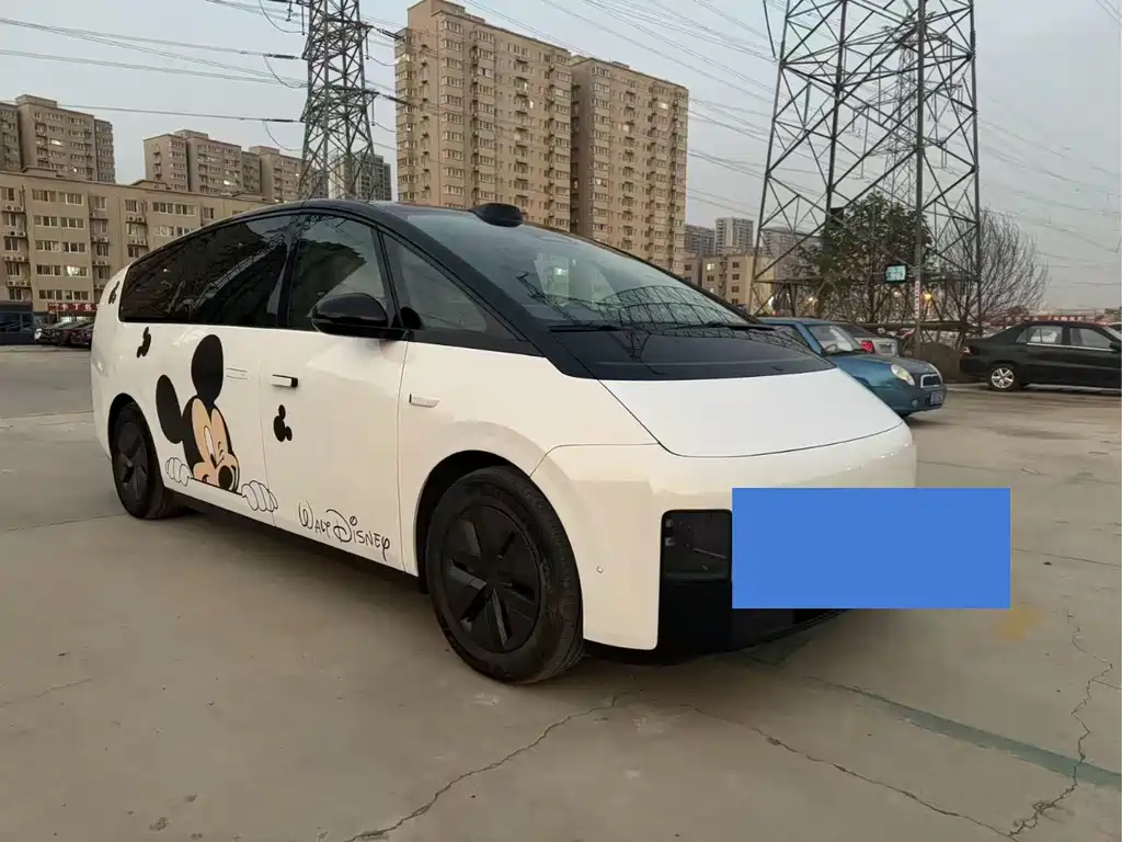 Li Auto Li MEGA — миниатюра 3