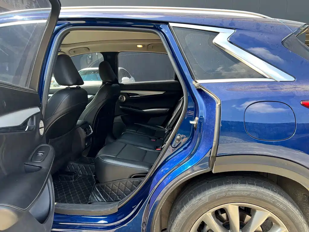 Infiniti QX50 — миниатюра 4