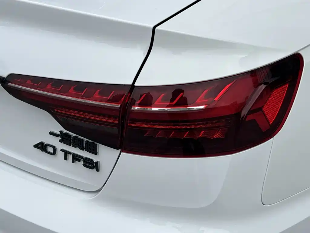 Audi A4L — миниатюра 10