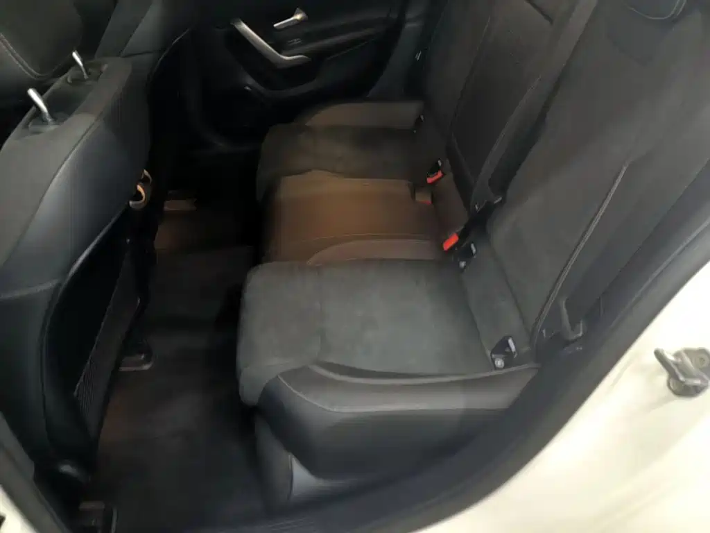 Mercedes-Benz A-Class — миниатюра 17