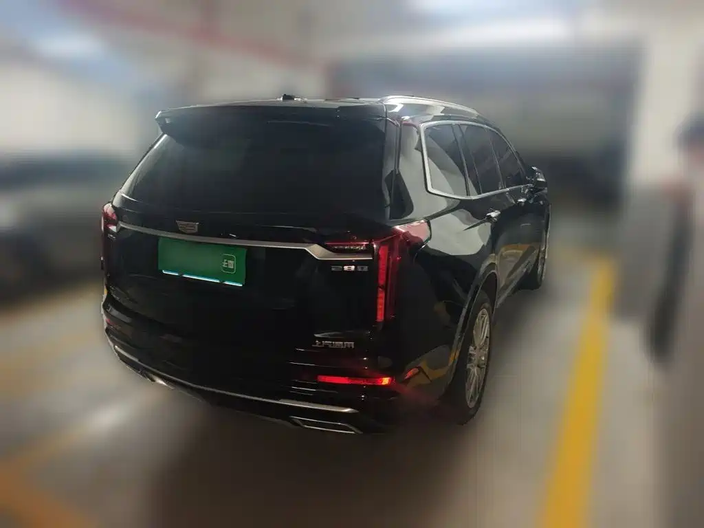 Cadillac XT6 — миниатюра 5