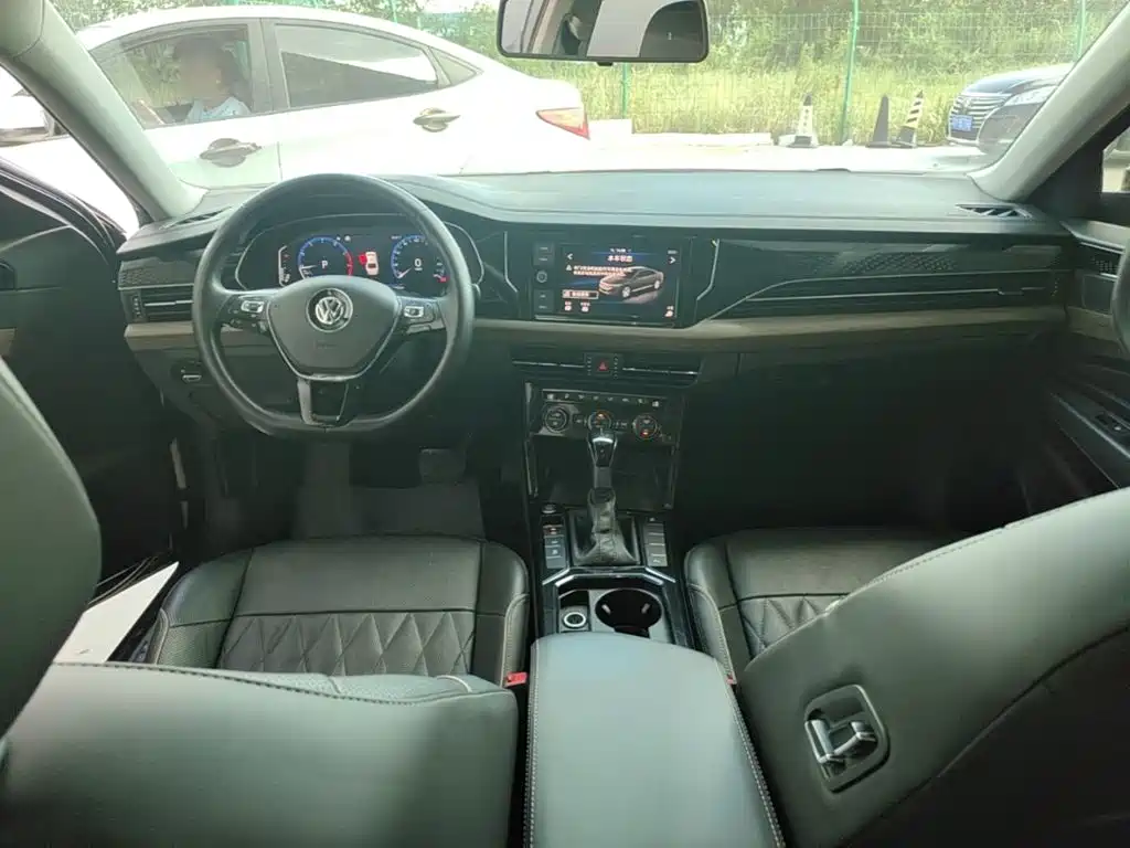 Volkswagen Passat — миниатюра 10