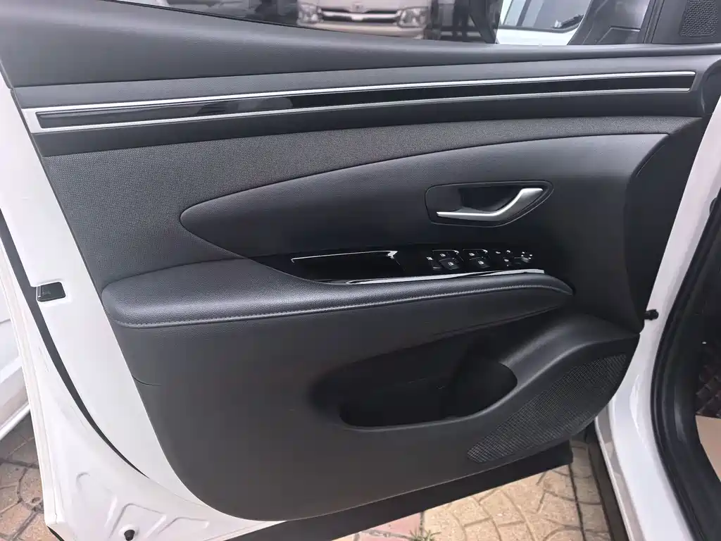 Hyundai Tucson — миниатюра 8