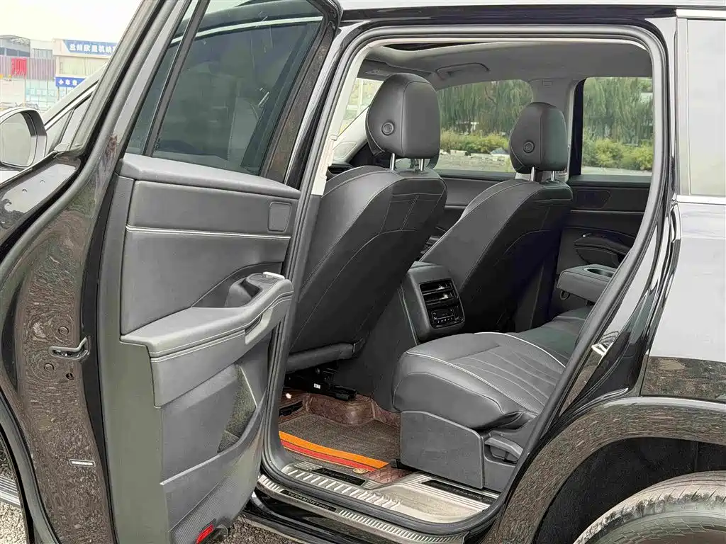 Volkswagen Teramont — миниатюра 8