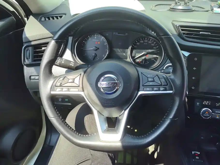 Nissan X-Trail — миниатюра 15