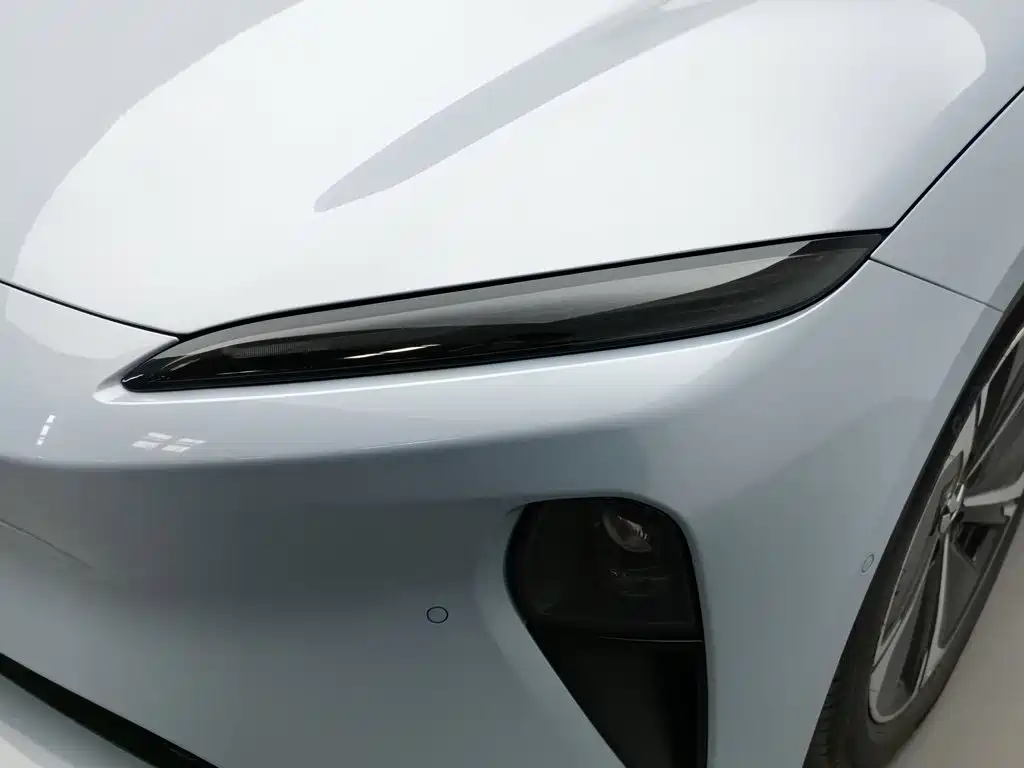 NIO ET5T — миниатюра 7