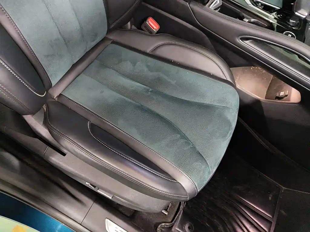 Geely Xingyue L — миниатюра 25