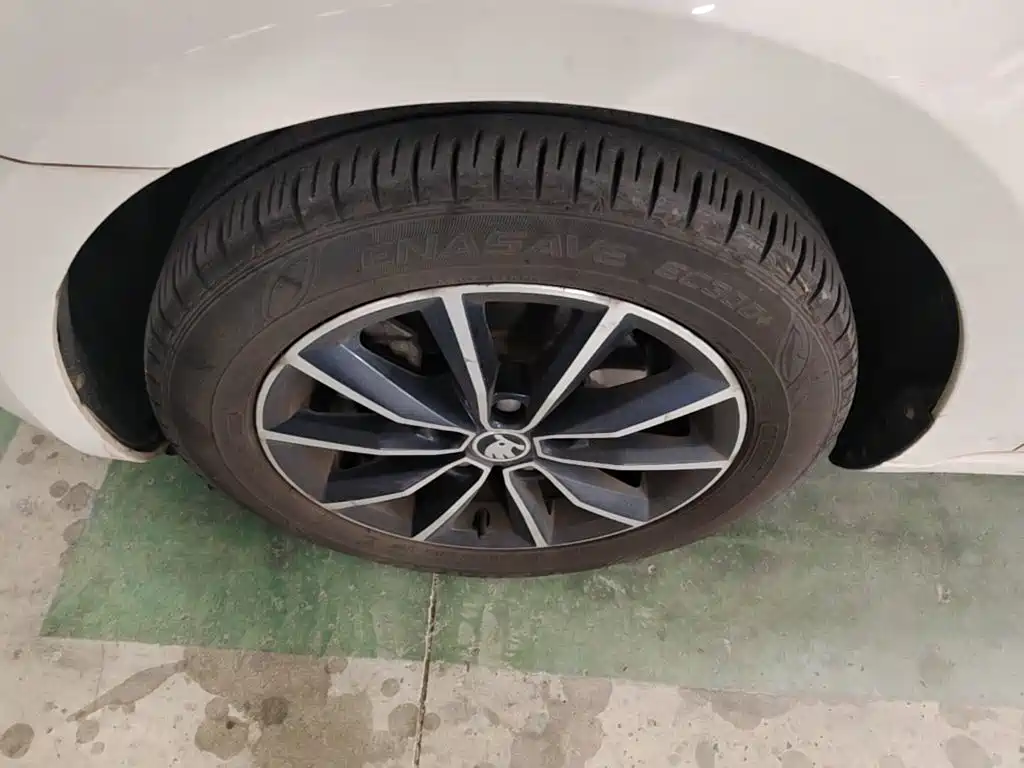 Skoda Octavia — миниатюра 23