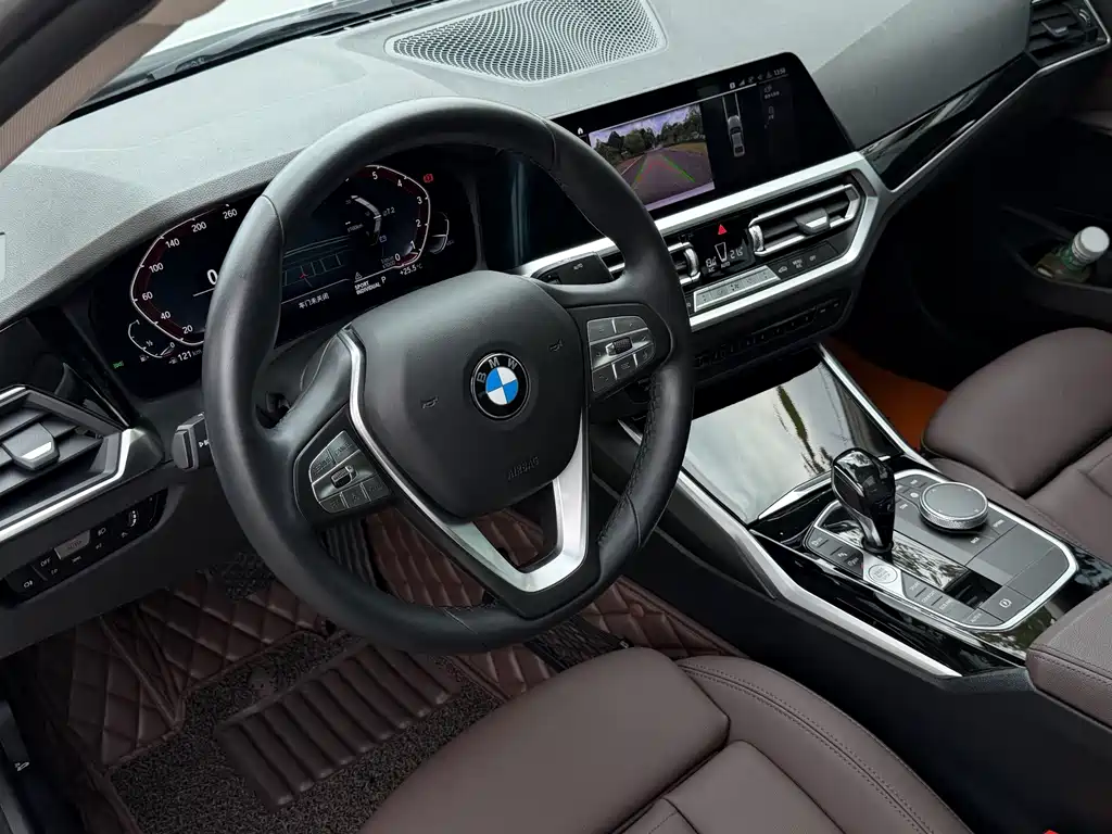 BMW 3 Series — миниатюра 8