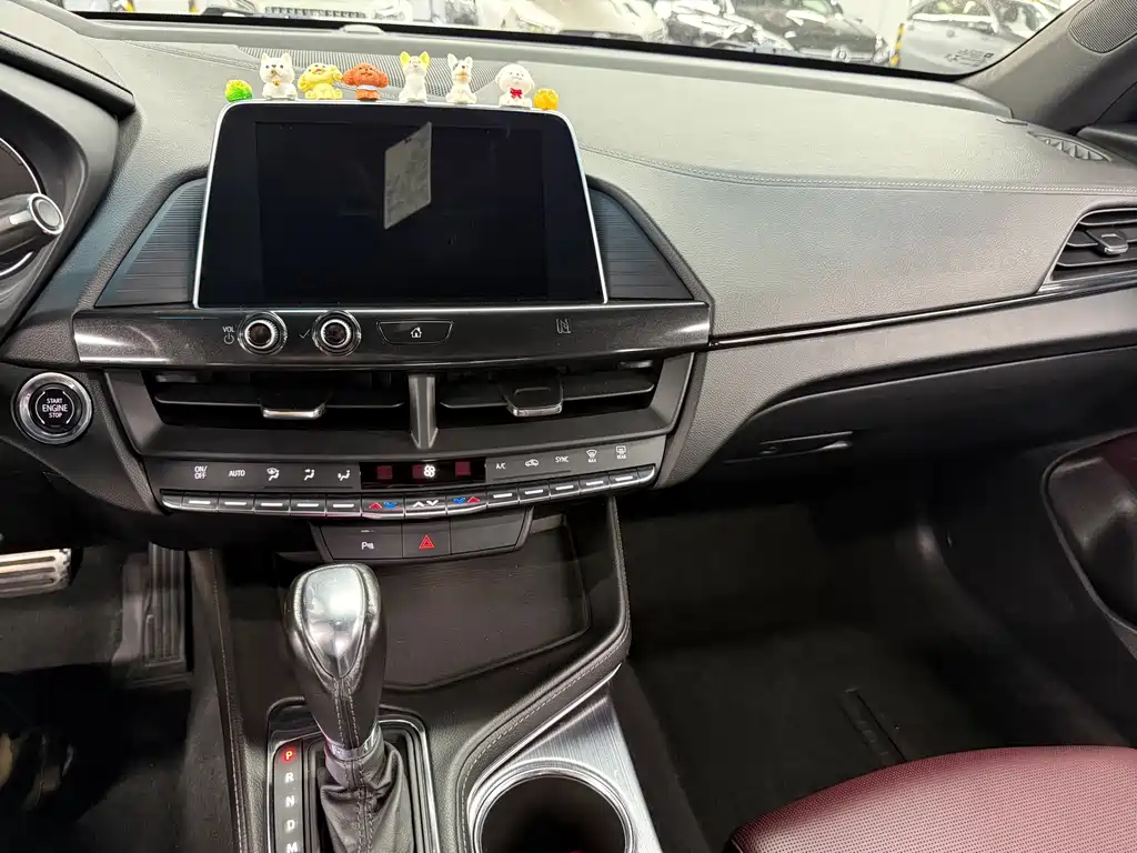 Cadillac CT4 — миниатюра 6